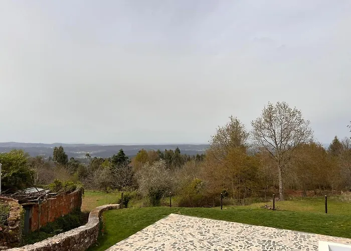 Дом отдыха Nocashouse Lousa *