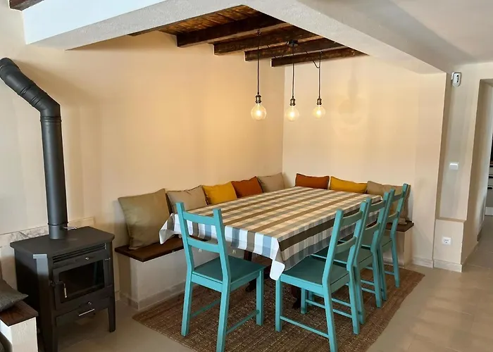 Nocashouse Lousa Дом отдыха *